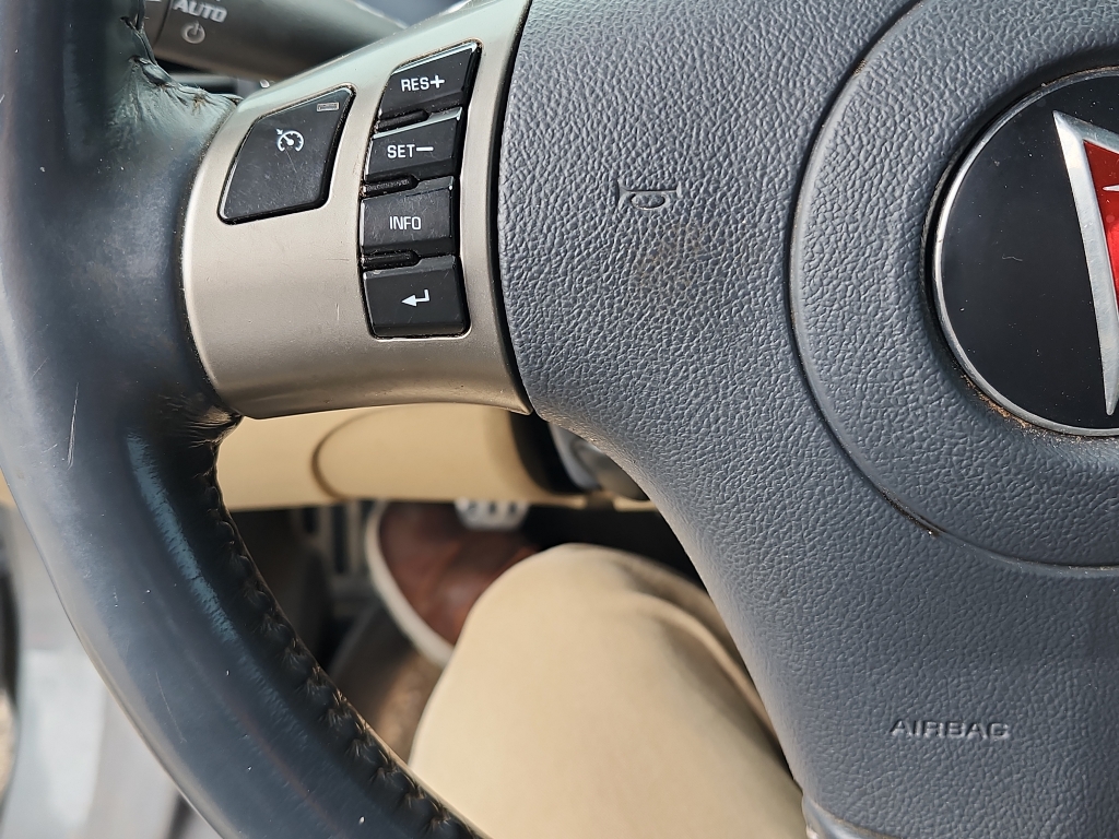 2007 Pontiac Solstice Base photo 14