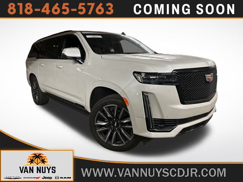 2024 Cadillac Escalade ESV Sport Platinum's photo