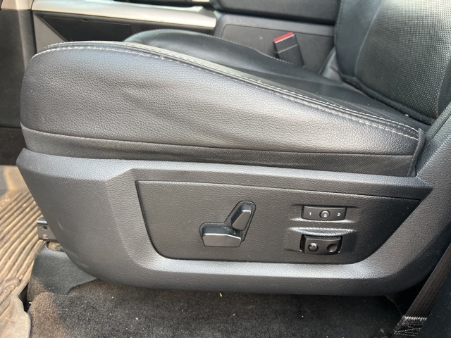 2016 Ram 2500 Laramie photo 19