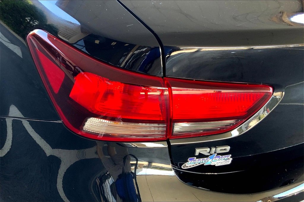 2022 Kia Rio LX photo 26