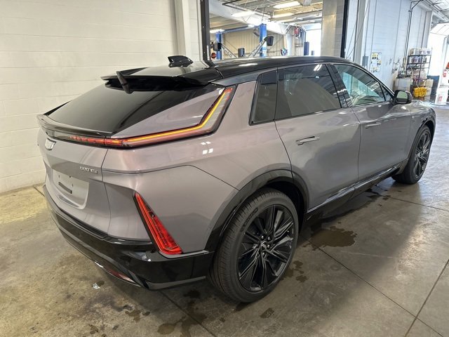 2024 Cadillac Lyriq Sport photo 4