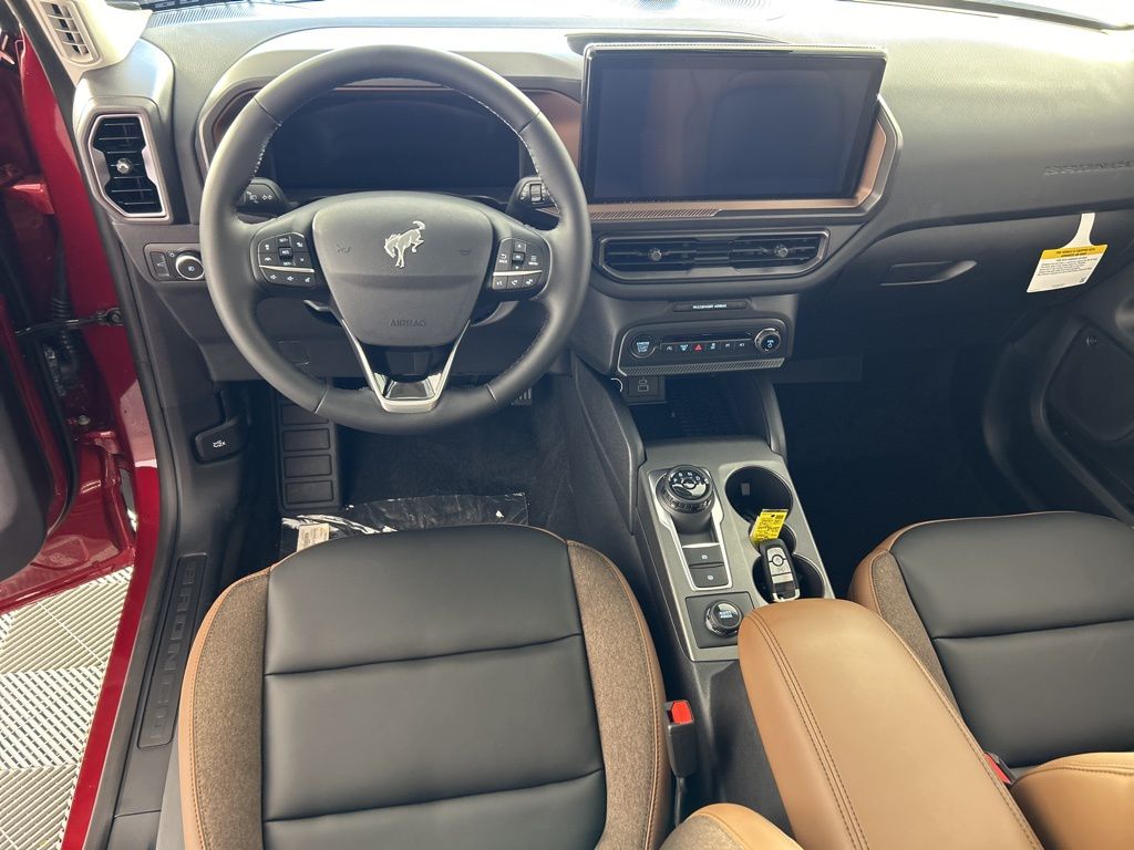 2025 Ford Bronco Sport Outer Banks photo 14