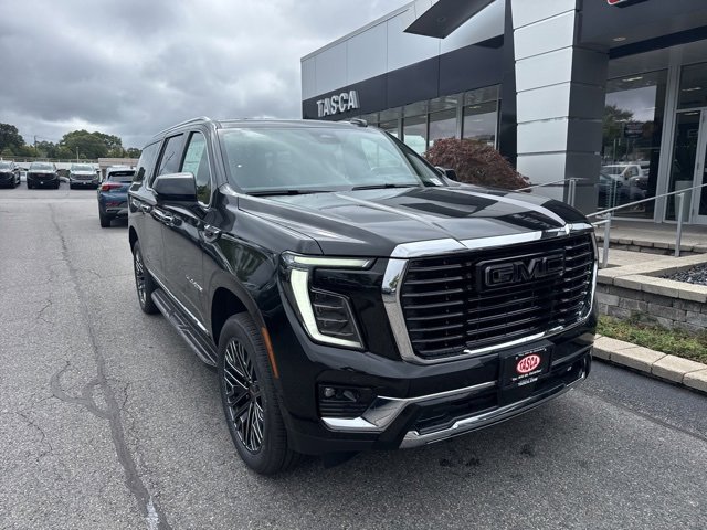 2025 GMC Yukon XL Elevation's photo