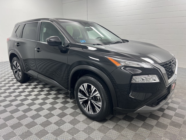 2023 Nissan Rogue SV photo 4