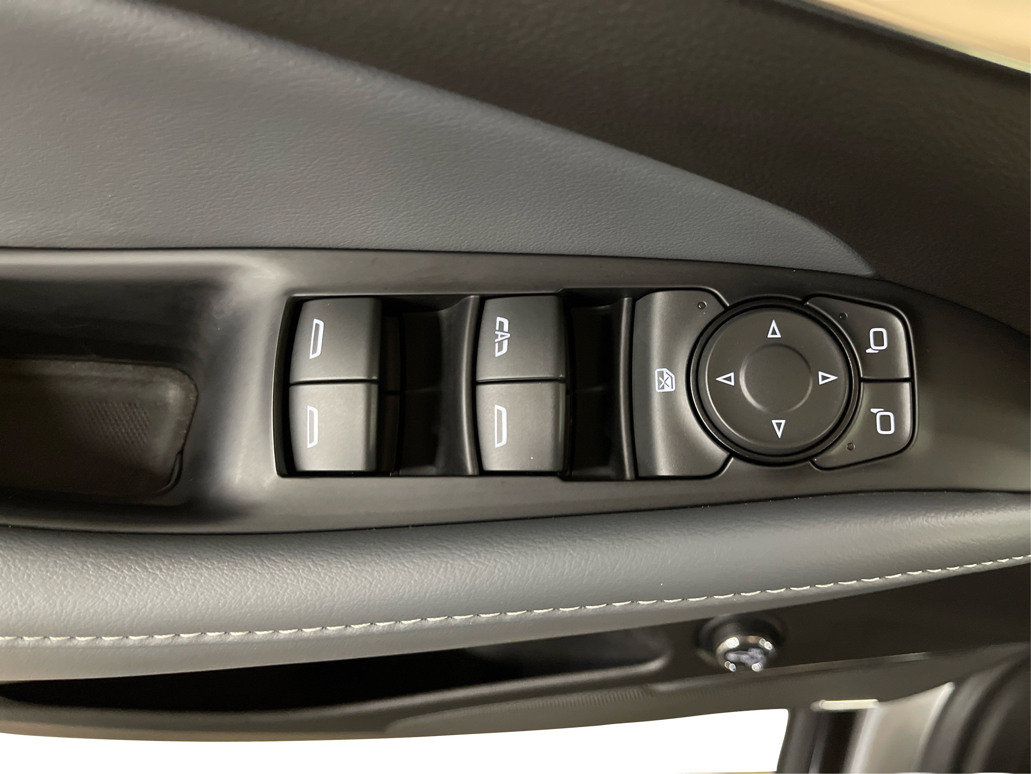 2023 Buick Enclave Essence photo 16