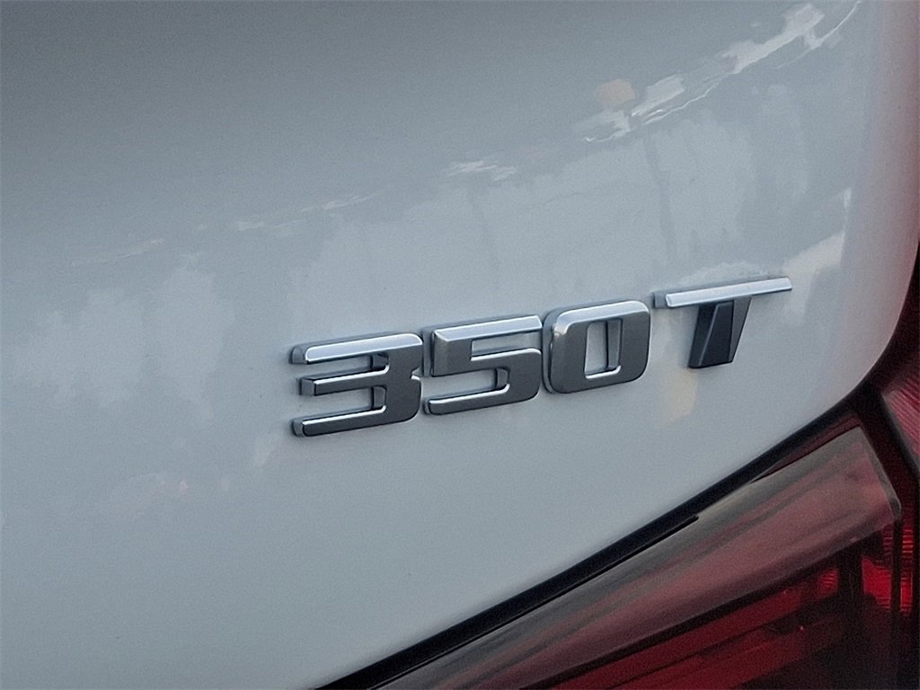 2025 Cadillac XT4 Premium Luxury photo 8