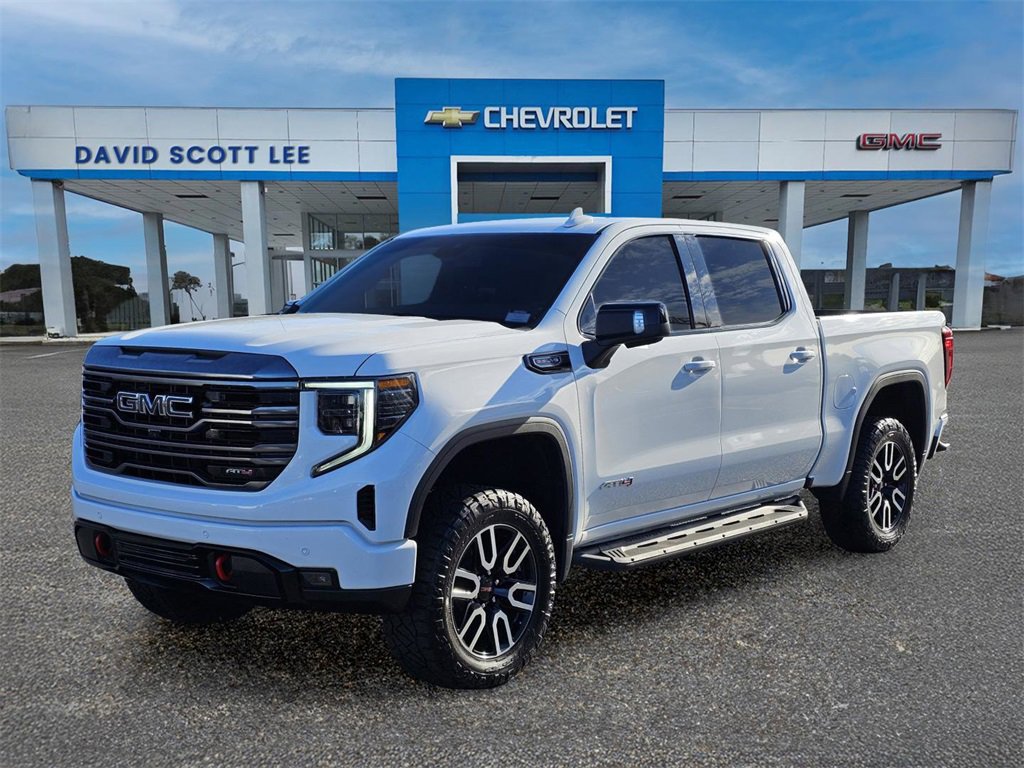 2024 GMC Sierra 1500 AT4's photo