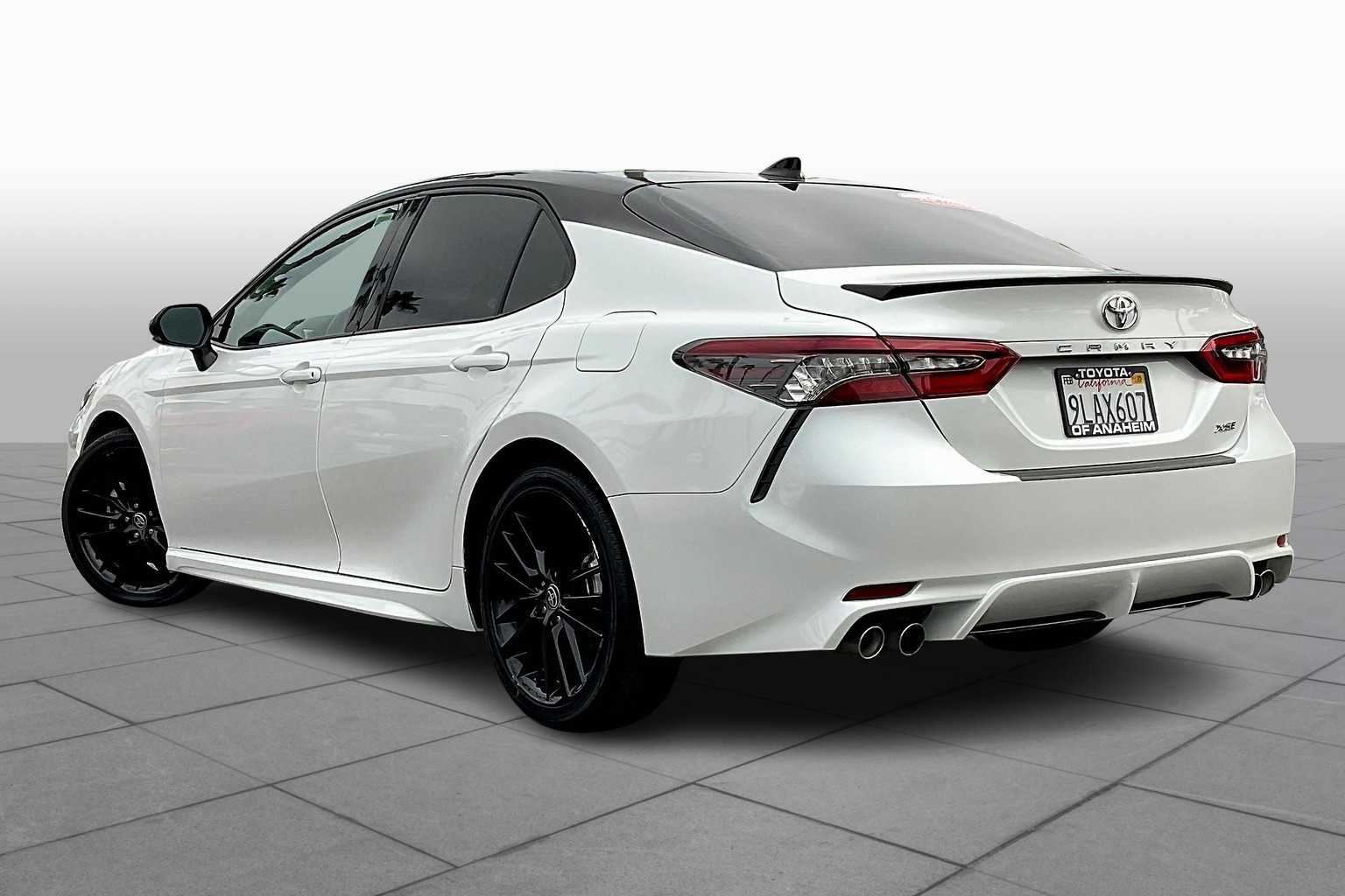 2024 Toyota Camry XSE V6 photo 10