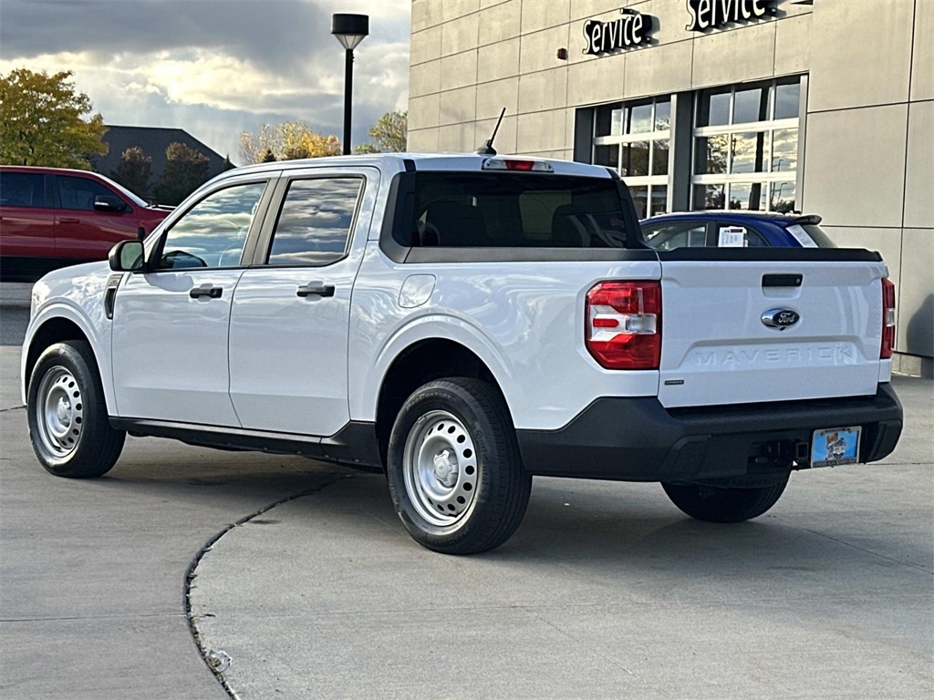2024 Ford Maverick XL photo 3