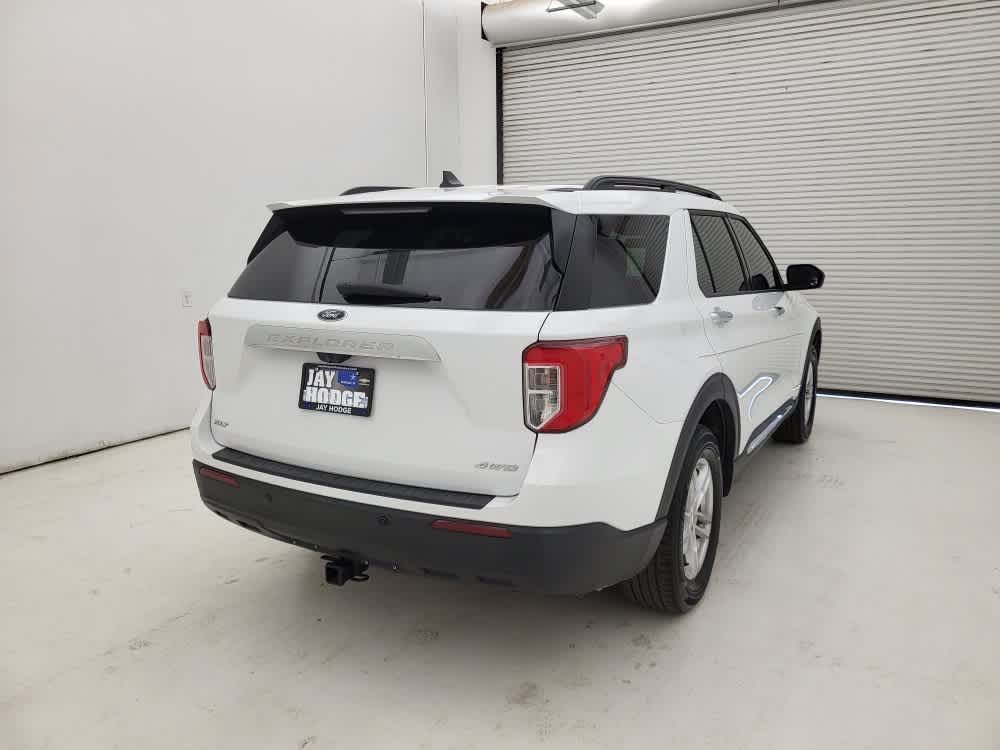 2022 Ford Explorer XLT photo 10