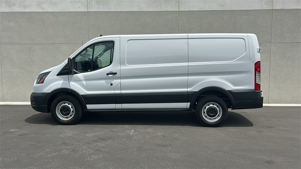 2024 Ford Transit Cargo Van photo 3