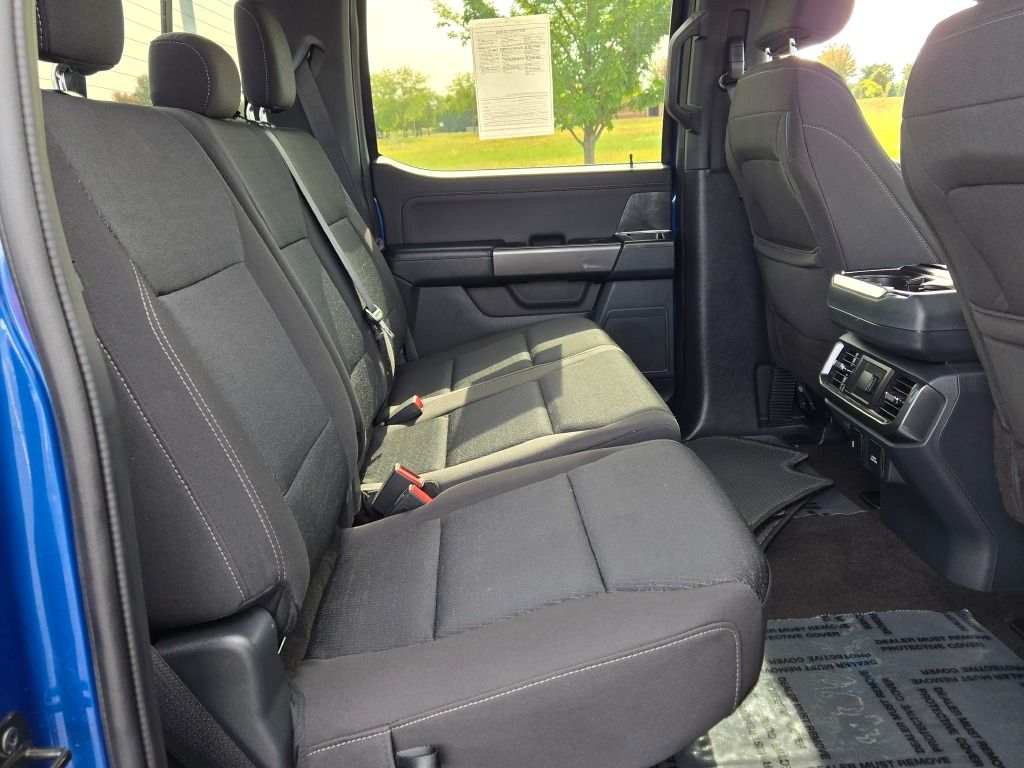 2022 Ford F-150 XLT photo 9