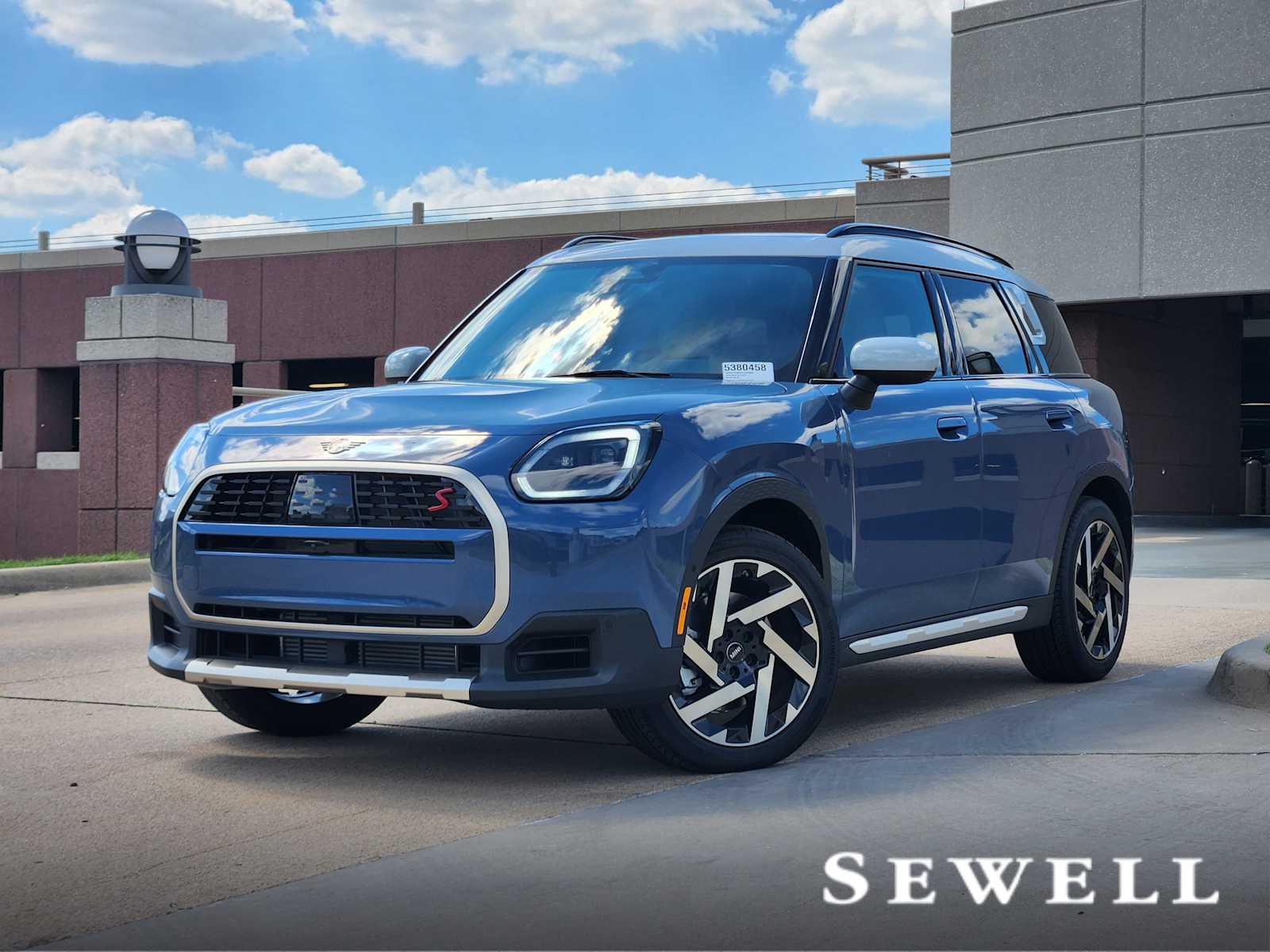 2026 MINI Countryman S's photo