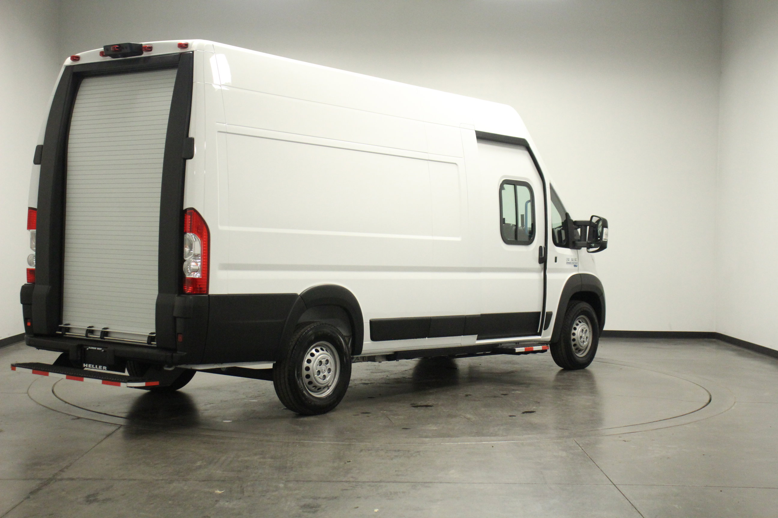 2024 Ram 3500 photo 5