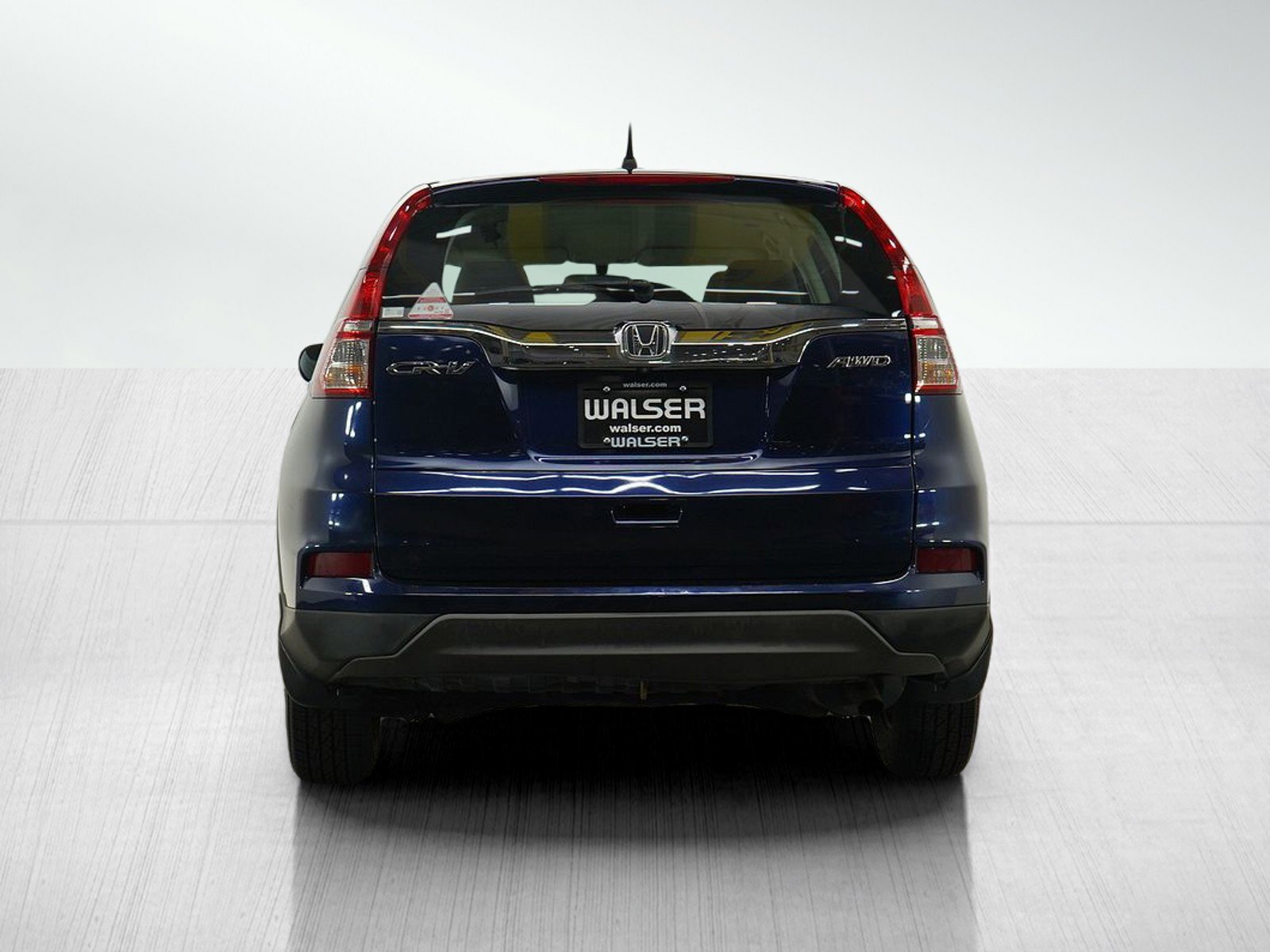 2015 Honda CR-V LX photo 4