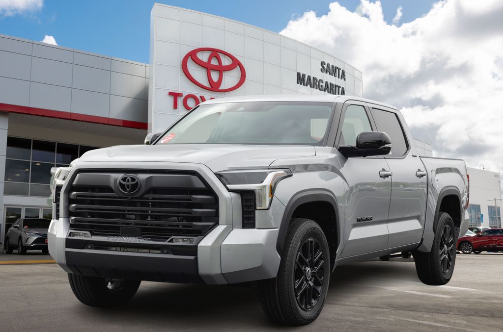 2026 Toyota Tundra Limited's photo