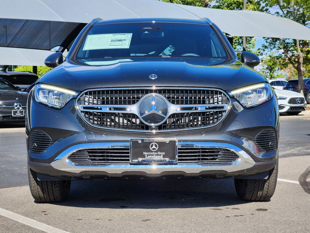 2026 Mercedes Benz GLC 300 4MATIC photo 2