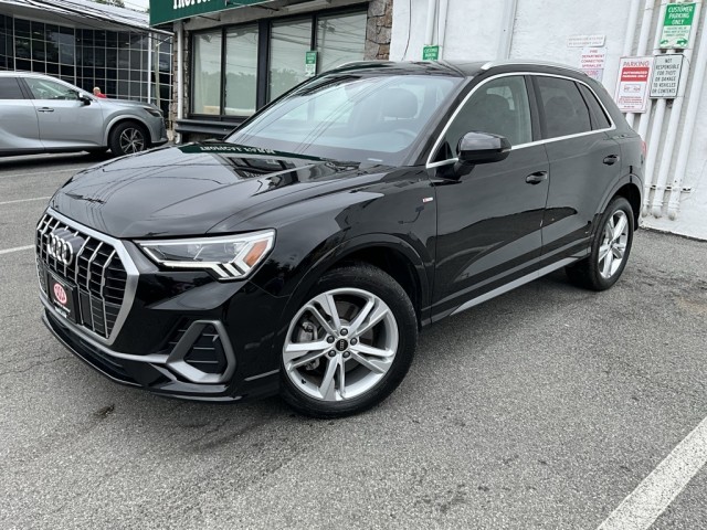 2024 Audi Q3 Premium