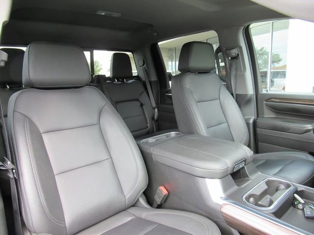 2024 Chevrolet Silverado 2500HD LT photo 8