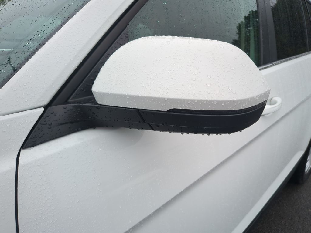 2022 Volkswagen Atlas V6 SE Technology photo 2