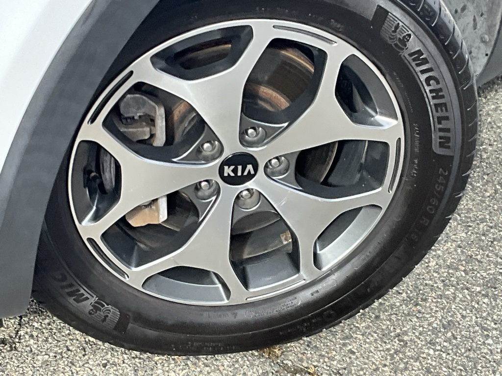 2021 Kia Telluride EX photo 2