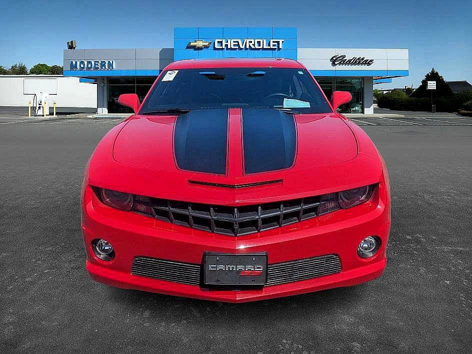 2013 Chevrolet Camaro SS photo 2