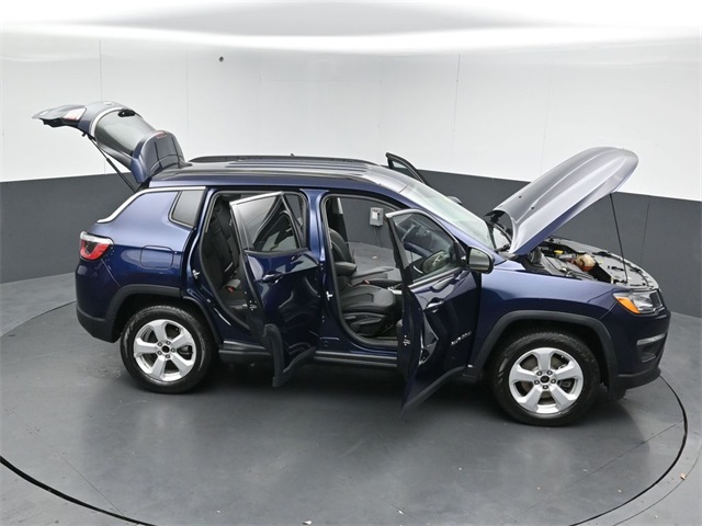 2017 JEEP COMPASS - Image 57