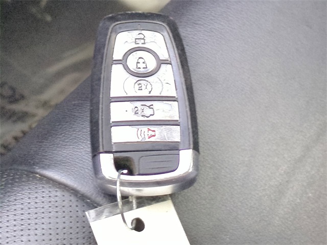 2019 Ford Fusion Hybrid Titanium photo 29