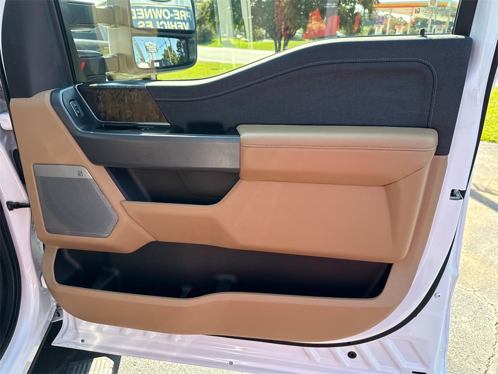 2024 Ford F-250 Lariat photo 14