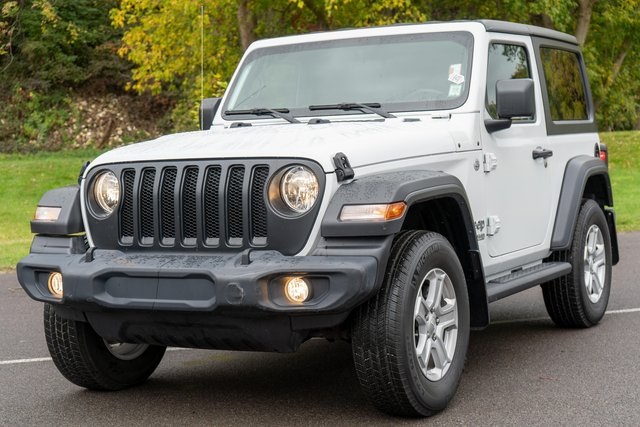 2021 Jeep Wrangler Sport S photo 2