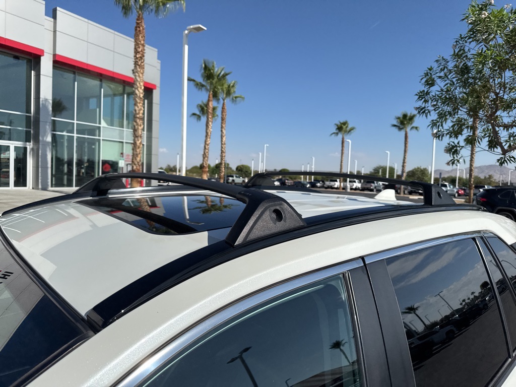 2022 Toyota RAV4 XLE Premium photo 11