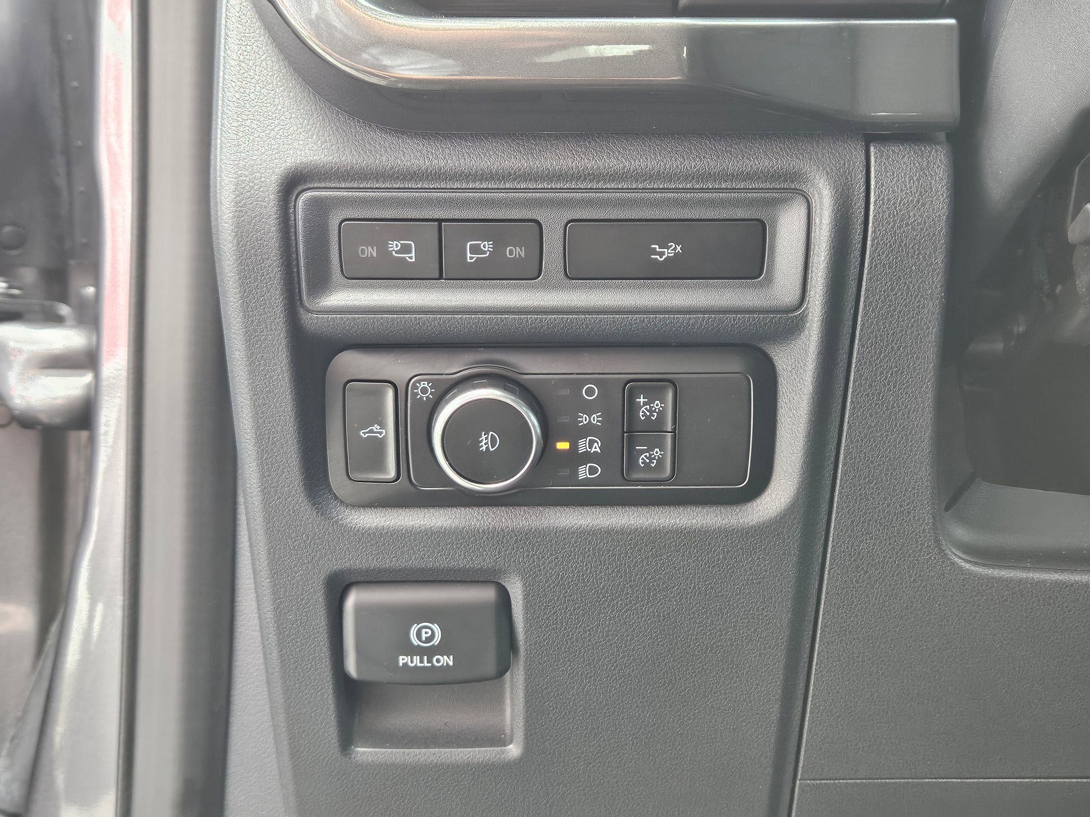 2023 Ford F-150 XLT photo 19