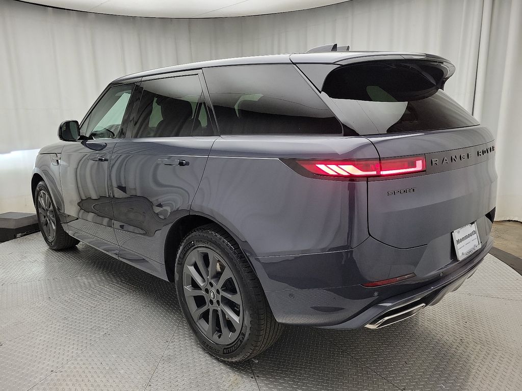 New 2024 Land Rover Range Rover Sport Dynamic SUV in Eatontown 