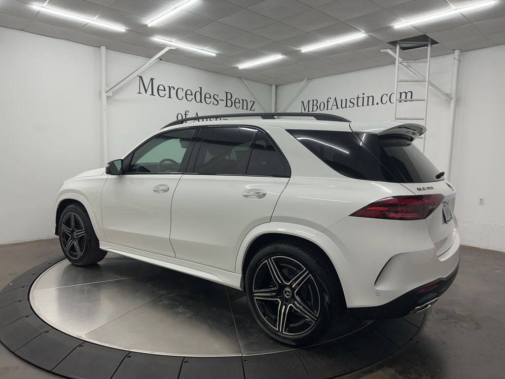 2026 Mercedes Benz GLE 450 4MATIC photo 3