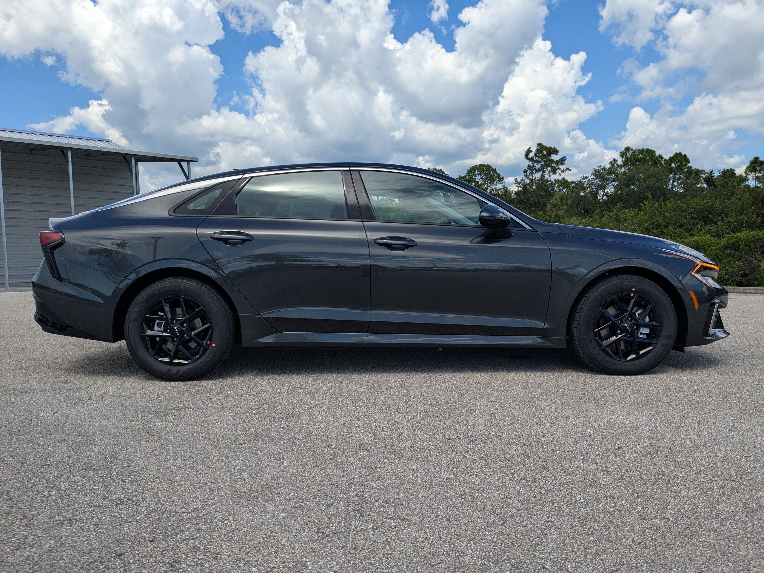2026 Kia K5 LXS photo 4