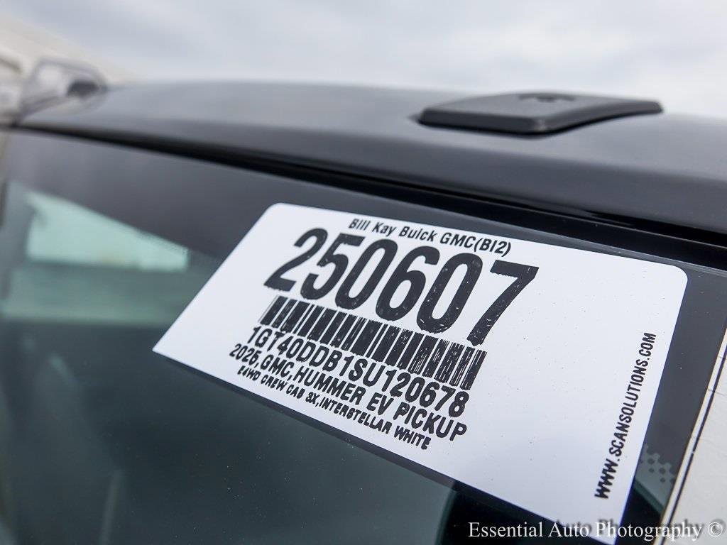 2025 GMC HUMMER EV PICKUP - Image 26