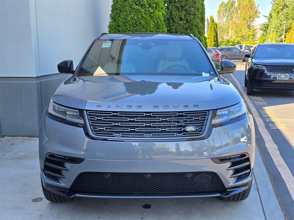 2026 Land Rover Range Rover Velar SE photo 3