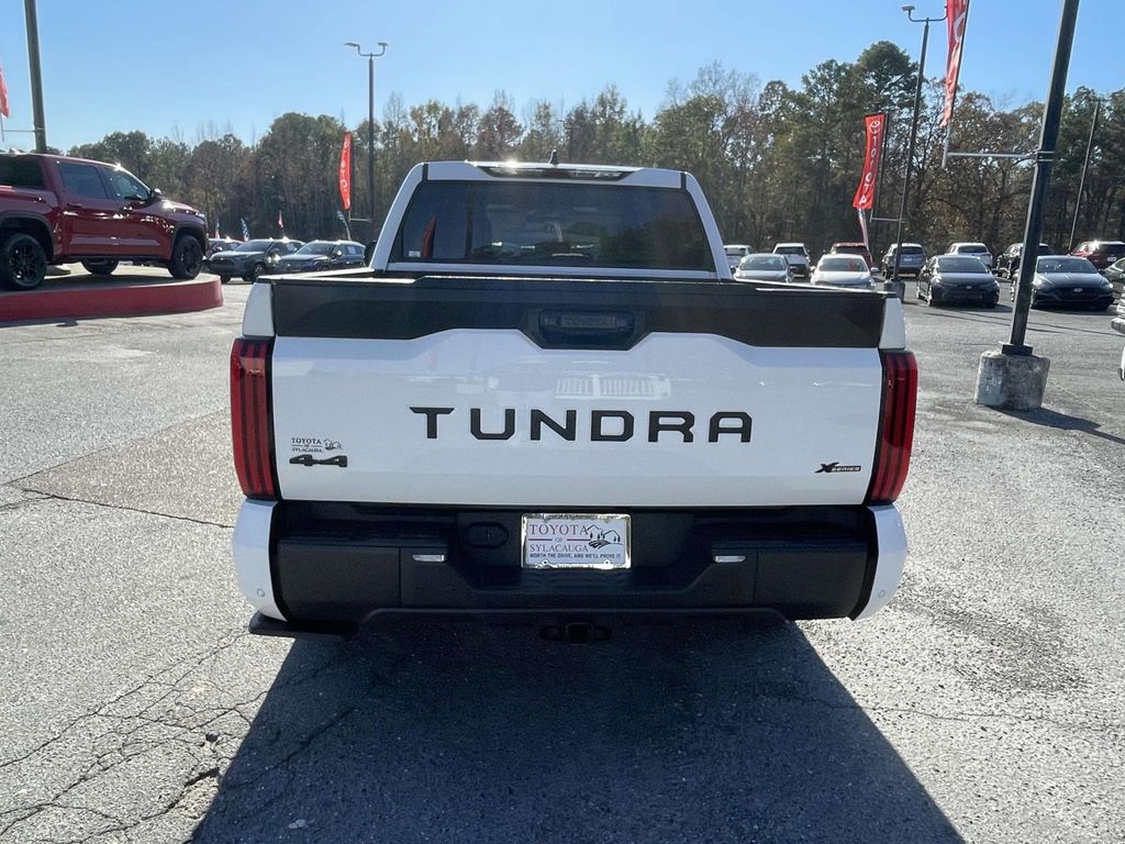 2024 Toyota Tundra SR5 photo 3