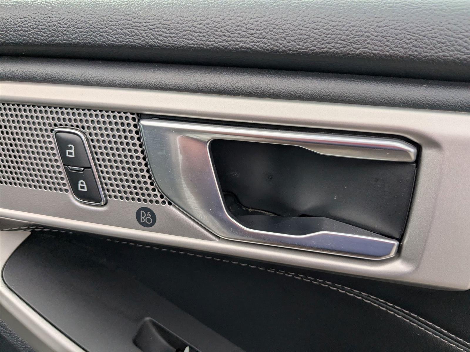 2021 Ford Explorer Limited photo 39