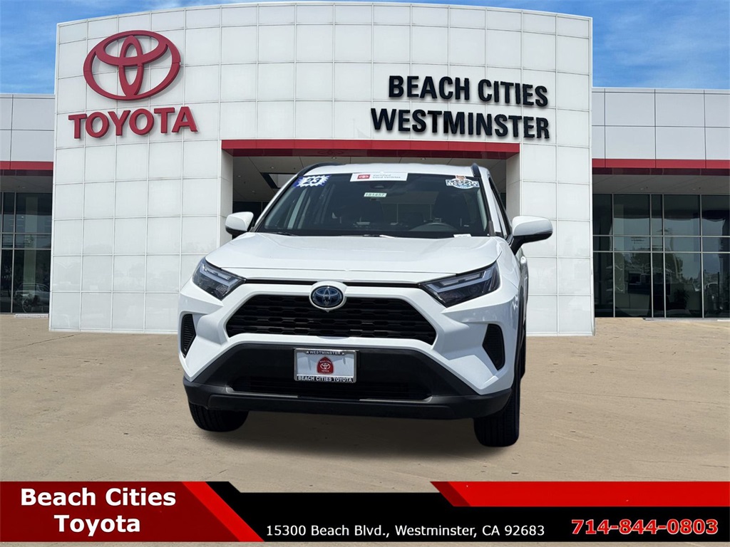2023 Toyota RAV4 Hybrid LE photo 3