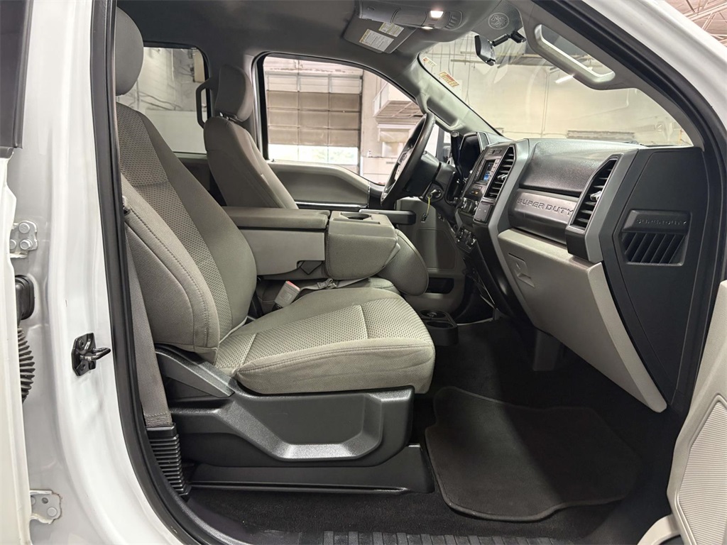 2019 Ford F-250 XLT photo 24