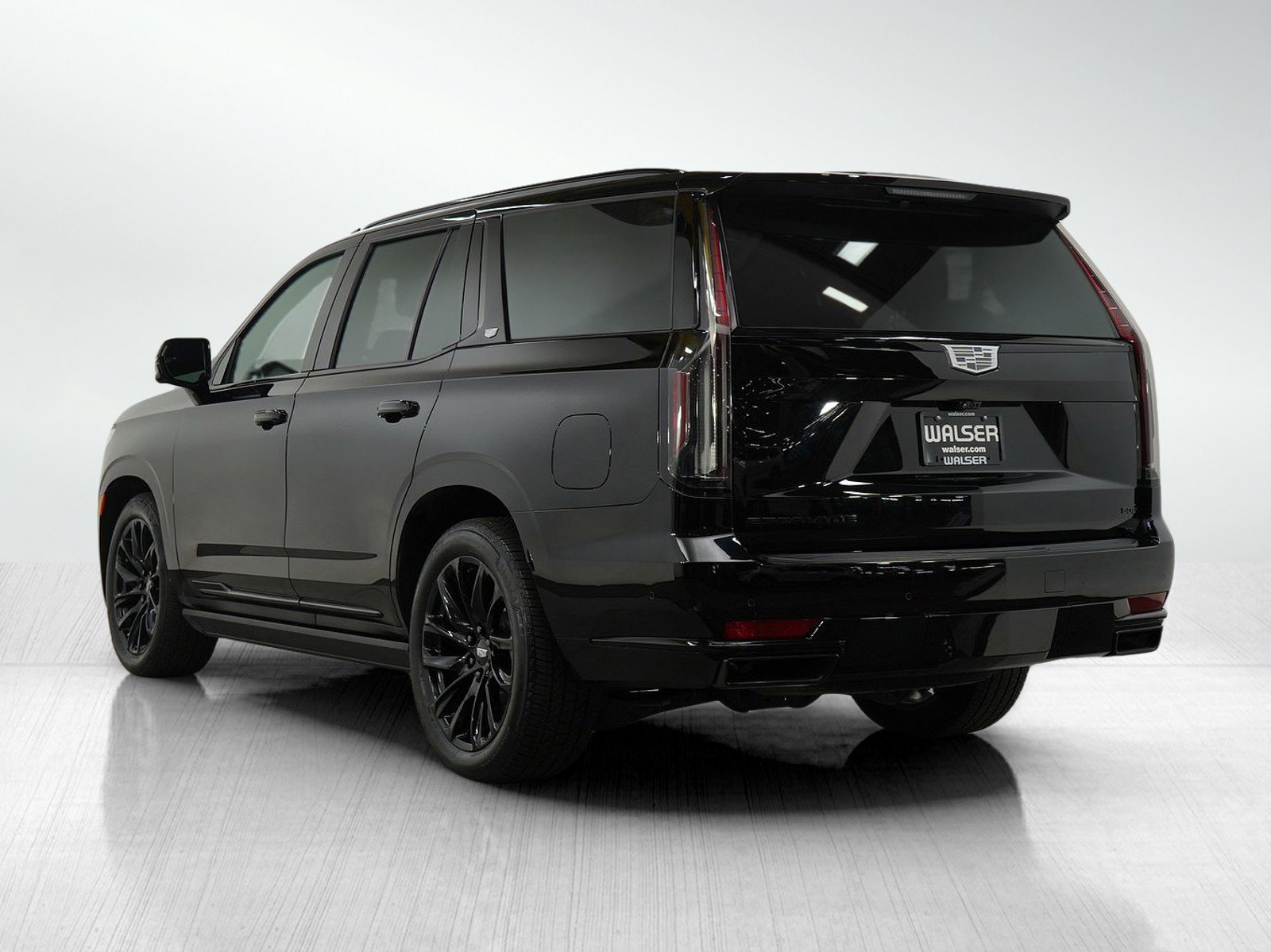 2024 Cadillac Escalade Platinum Sport photo 3