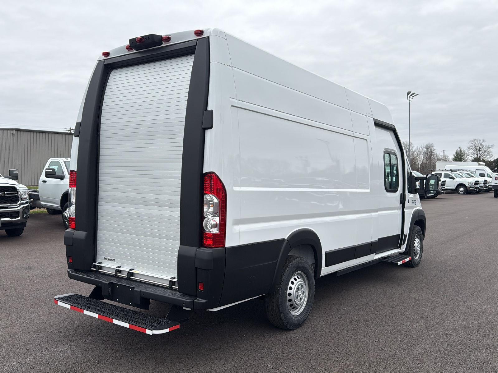 2024 Ram ProMaster 3500 photo 10