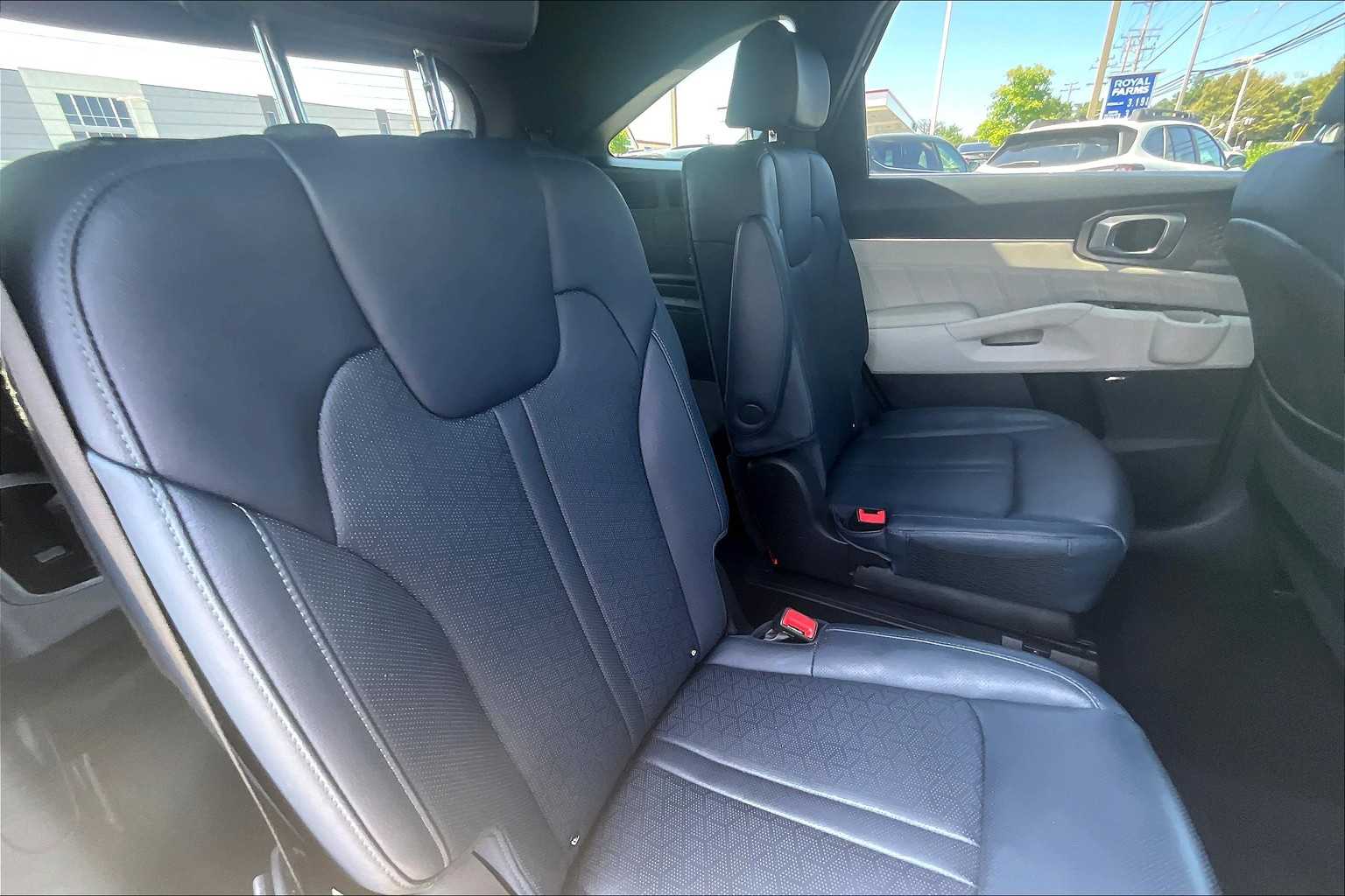 2022 Kia Sorento Plug-In Hybrid SX Prestige photo 16