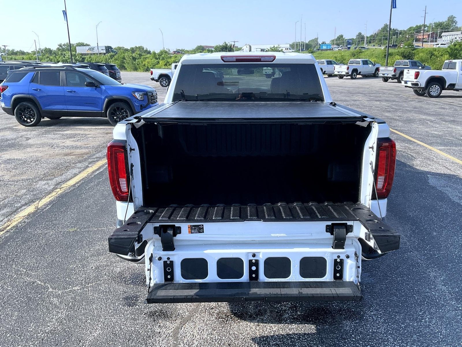 2021 Gmc Sierra 1500 SLT photo 21