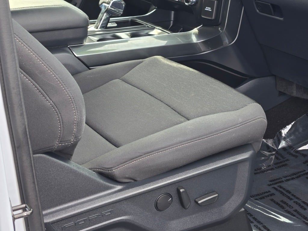 2022 Ford F-150 XLT photo 6
