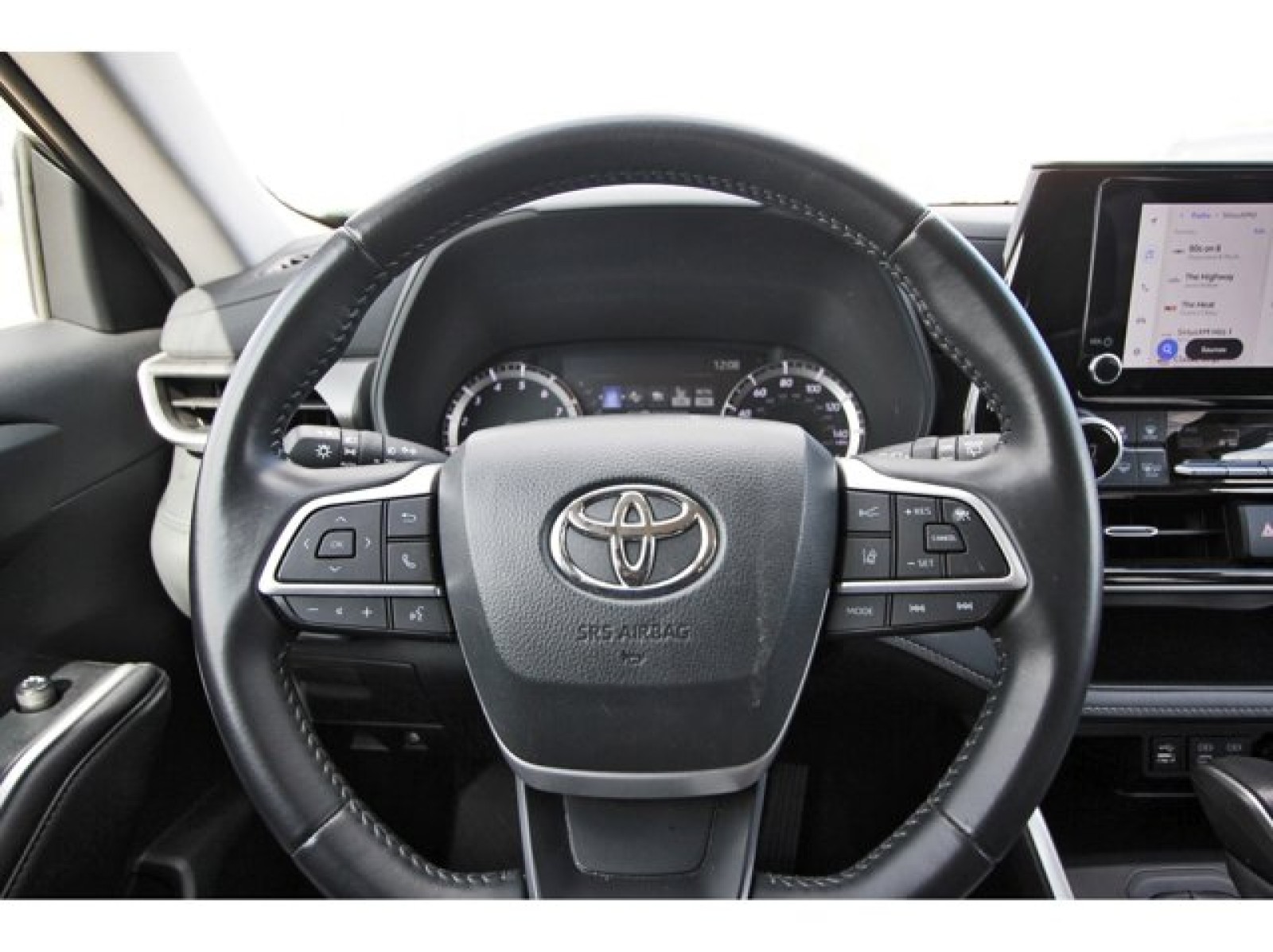 2024 Toyota Highlander LE Black at Robbins Nissan