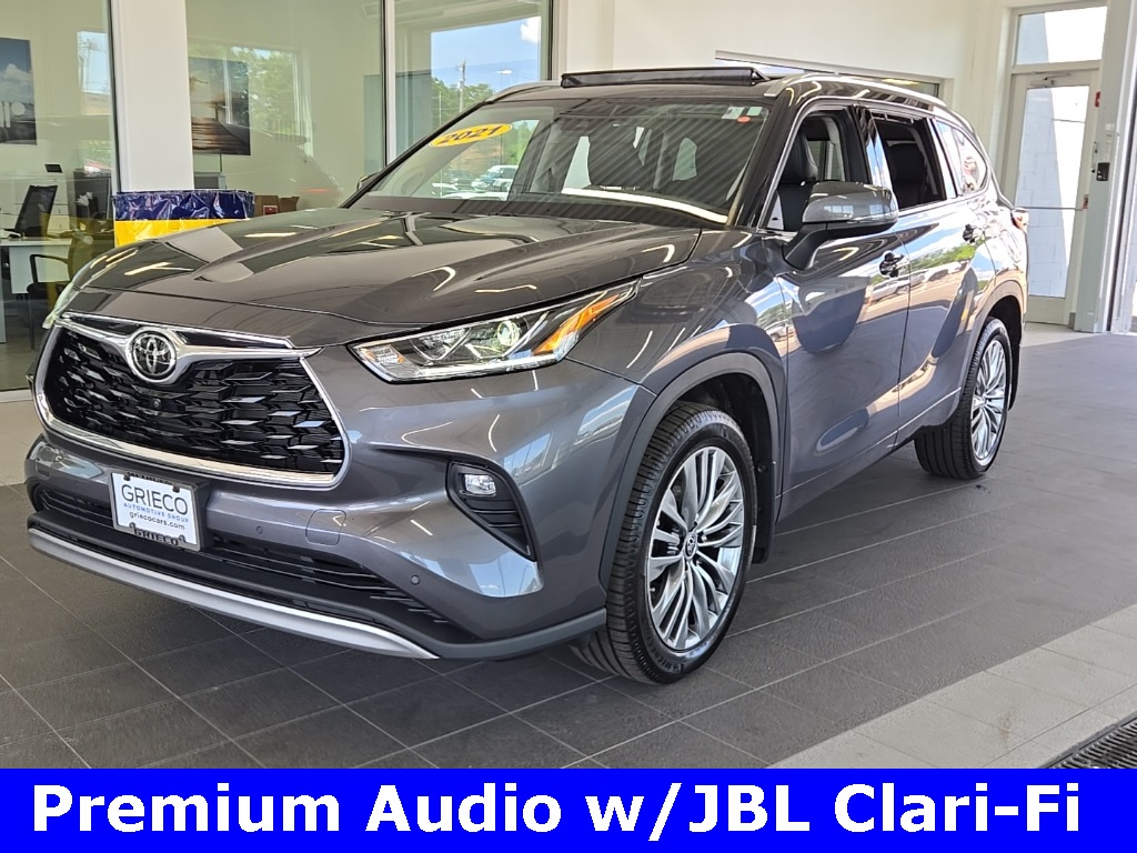 2021 Toyota Highlander Platinum photo 3