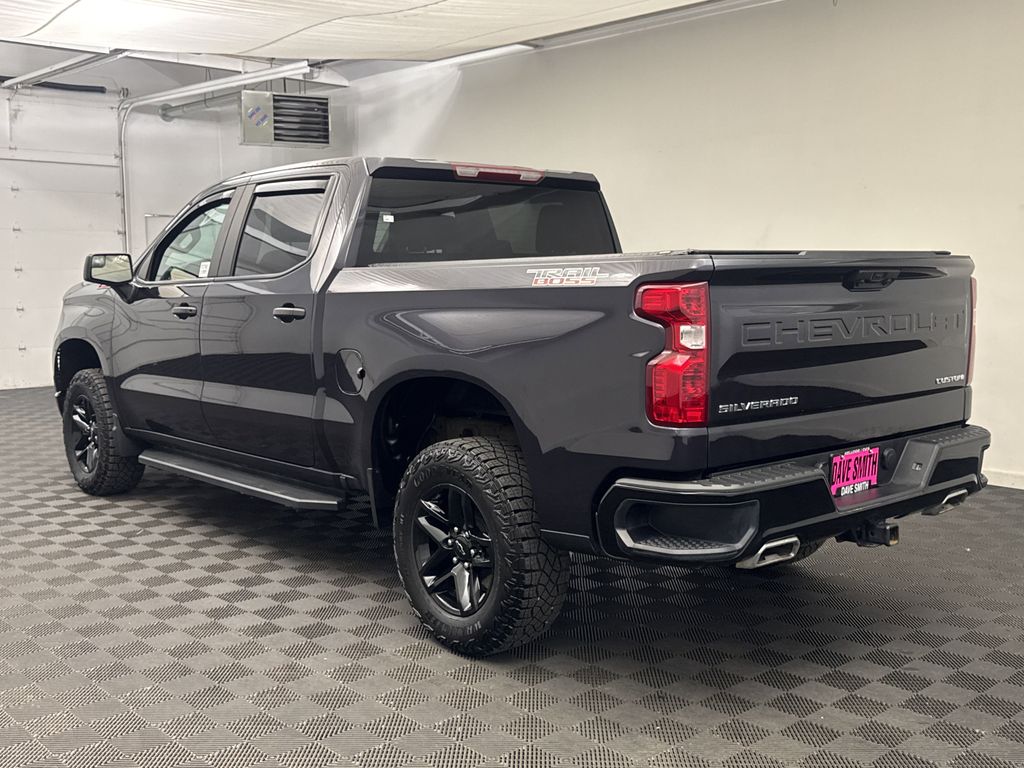 2023 Chevrolet Silverado 1500 Custom Trail Boss photo 3