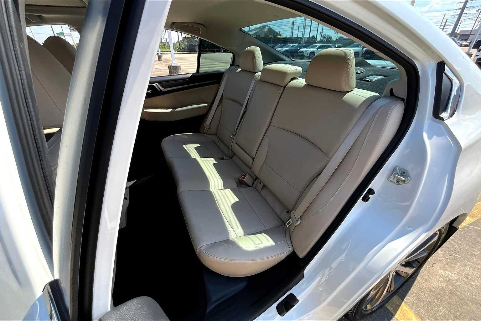 2018 Subaru Legacy Limited photo 14